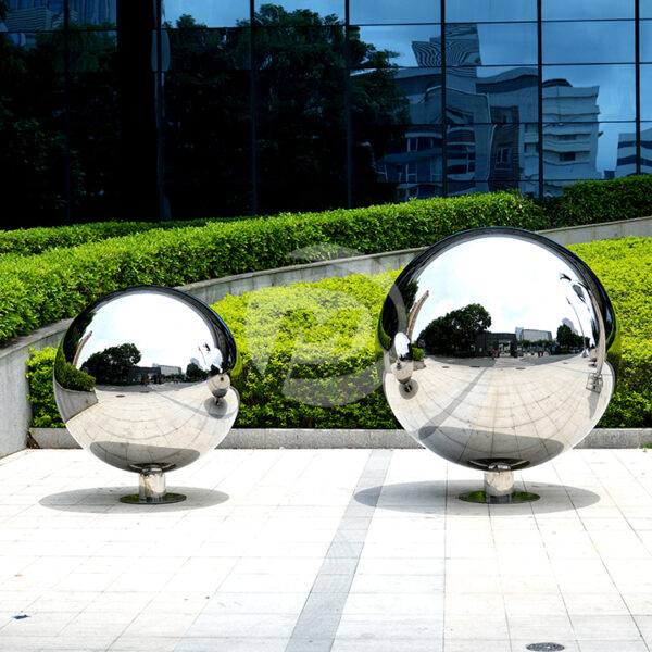 1800mm Garden Large Stainless Steel Mirror Polished Hollow Sphere