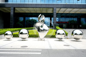 1800mm Garden Large Stainless Steel Mirror Polished Hollow Sphere